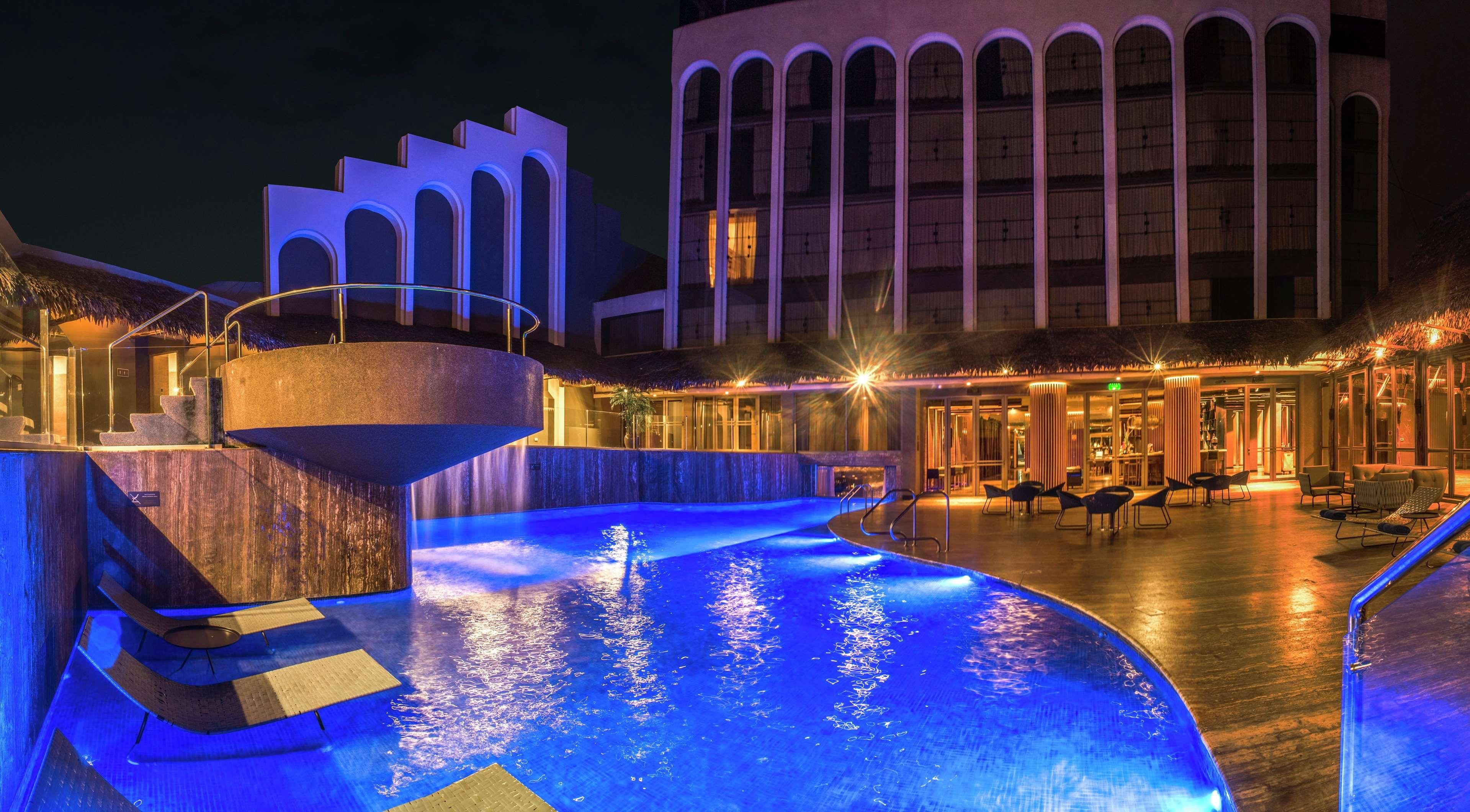 ดับเบิลทรี บาย ฮิลตัน อิกีโตส Hotel อีกีโตส ภายนอก รูปภาพ