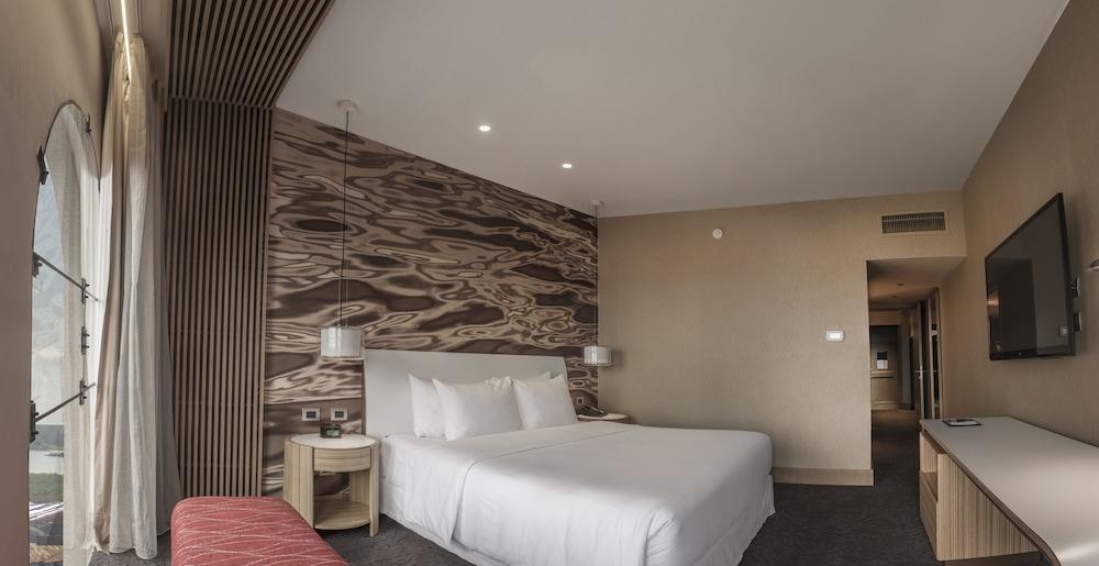 ดับเบิลทรี บาย ฮิลตัน อิกีโตส Hotel อีกีโตส ภายนอก รูปภาพ