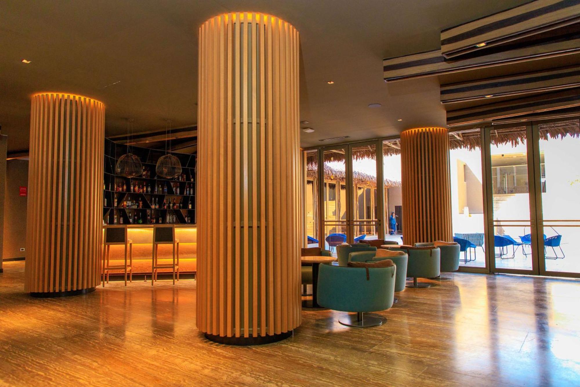 ดับเบิลทรี บาย ฮิลตัน อิกีโตส Hotel อีกีโตส ภายนอก รูปภาพ